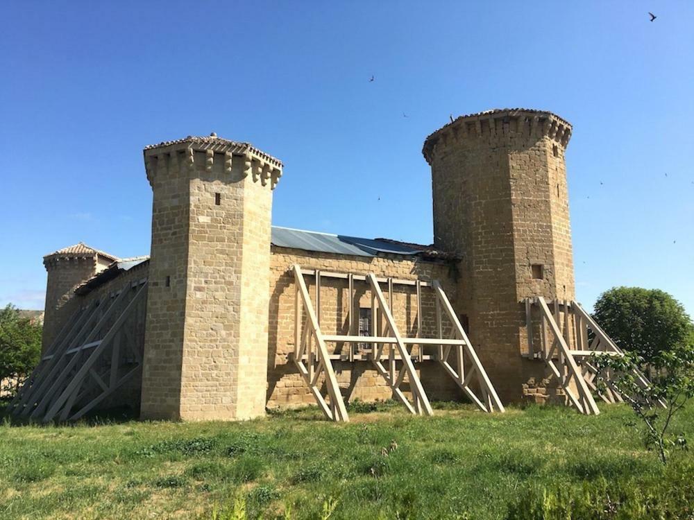 Apartamentos Turisticos Leiva -La Rioja Exterior foto