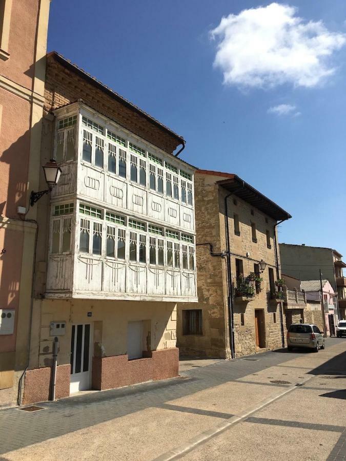 Apartamentos Turisticos Leiva -La Rioja Exterior foto