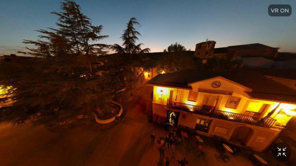 Apartamentos Turisticos Leiva -La Rioja Exterior foto